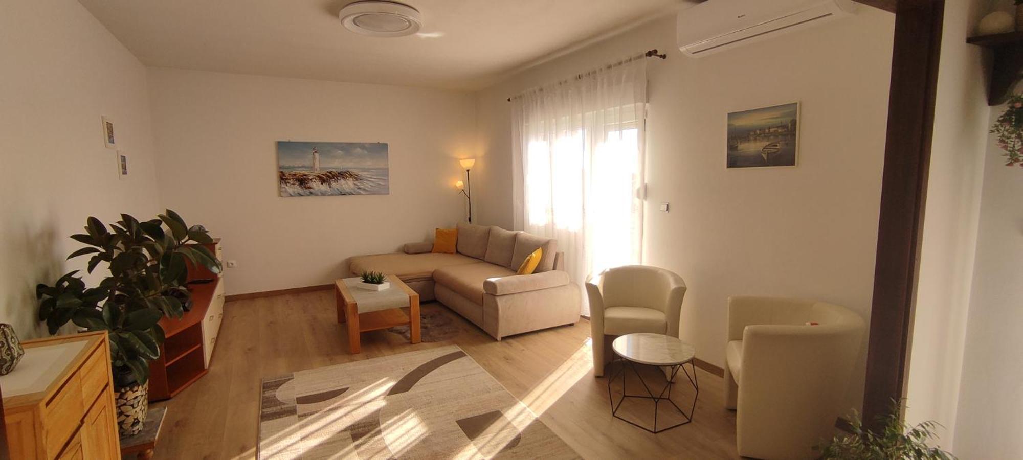 Apartmani Mila A1 & A2 & 3 Трогир Экстерьер фото